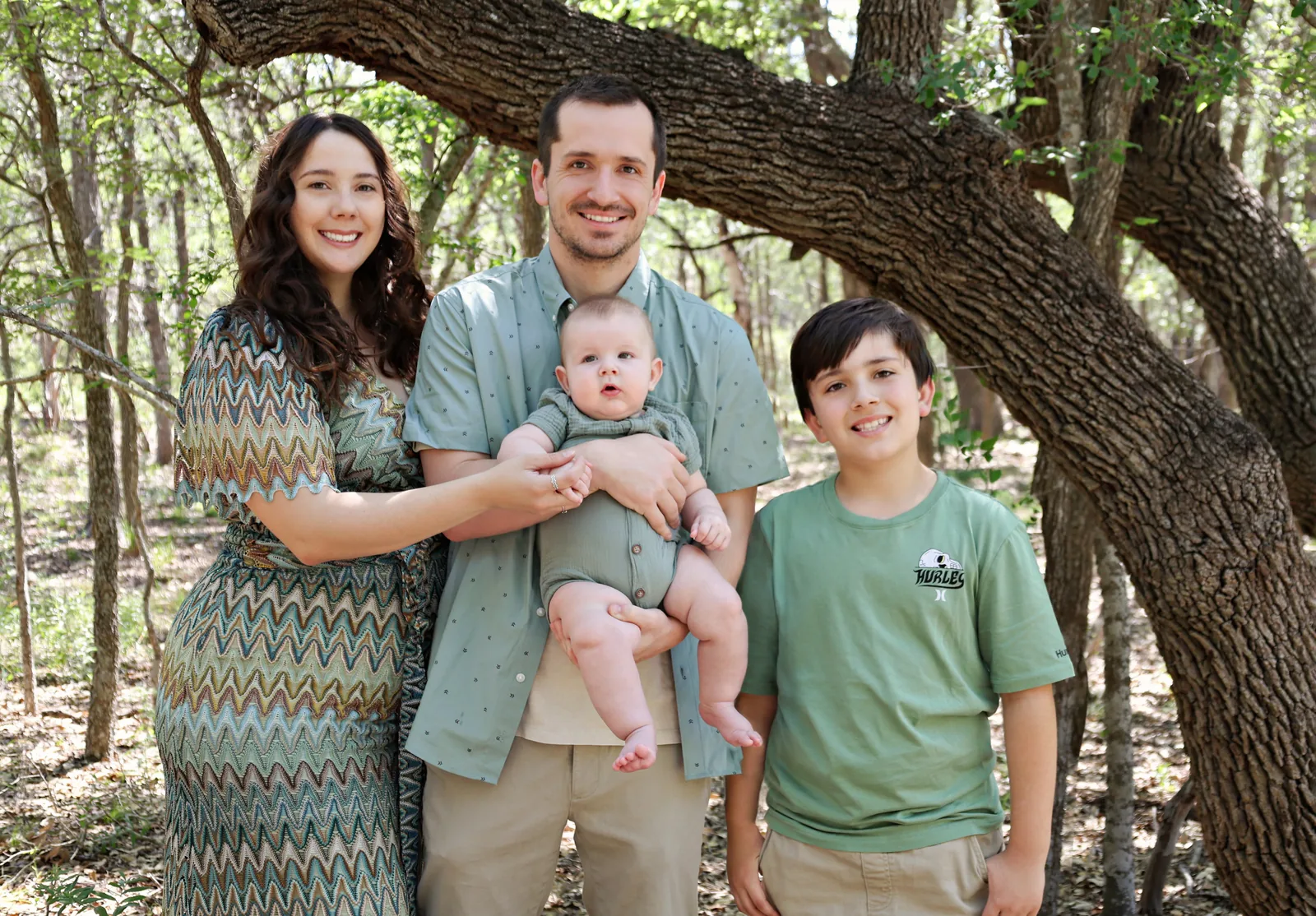 Bell family portrait outdoors